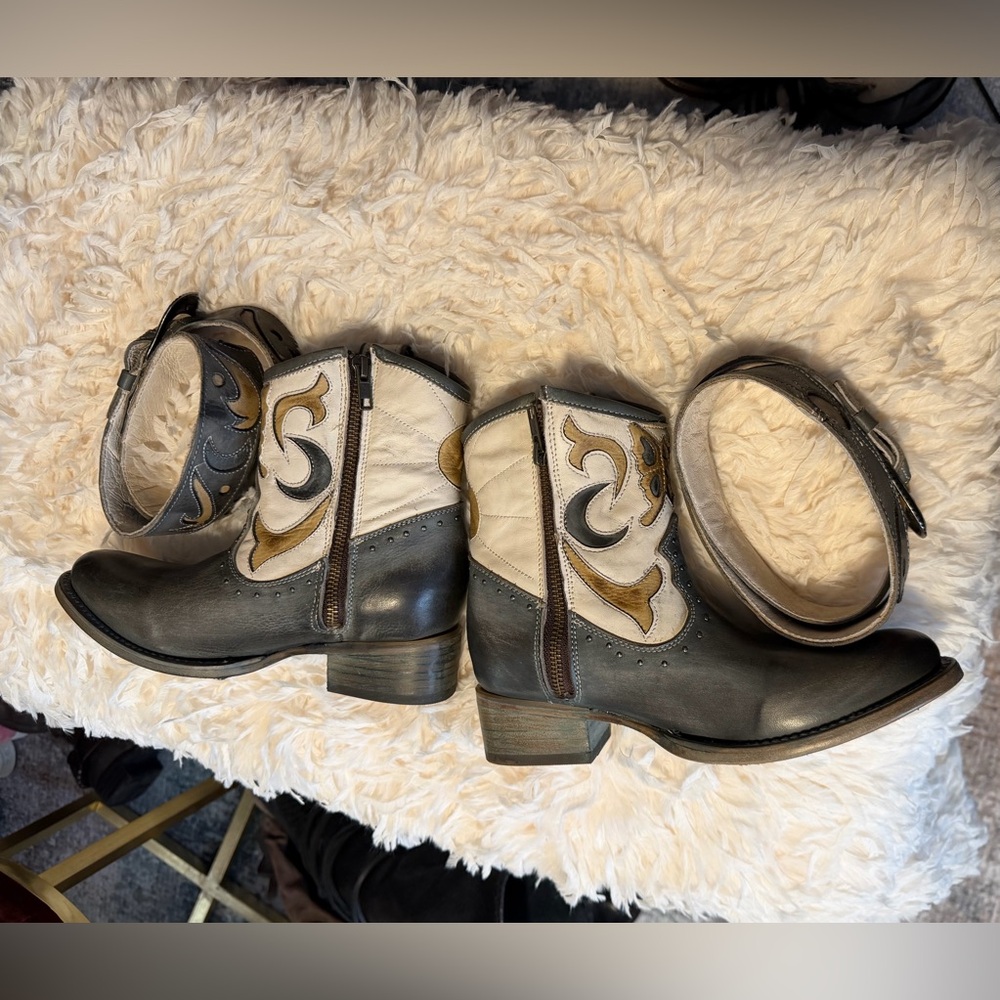 Freebird Tash Blue Ankle Boots with Gold Accents 7 - Picture 2 of 10
